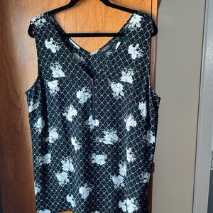 Michael Studio size 16 sleeveless tank/dress shirt